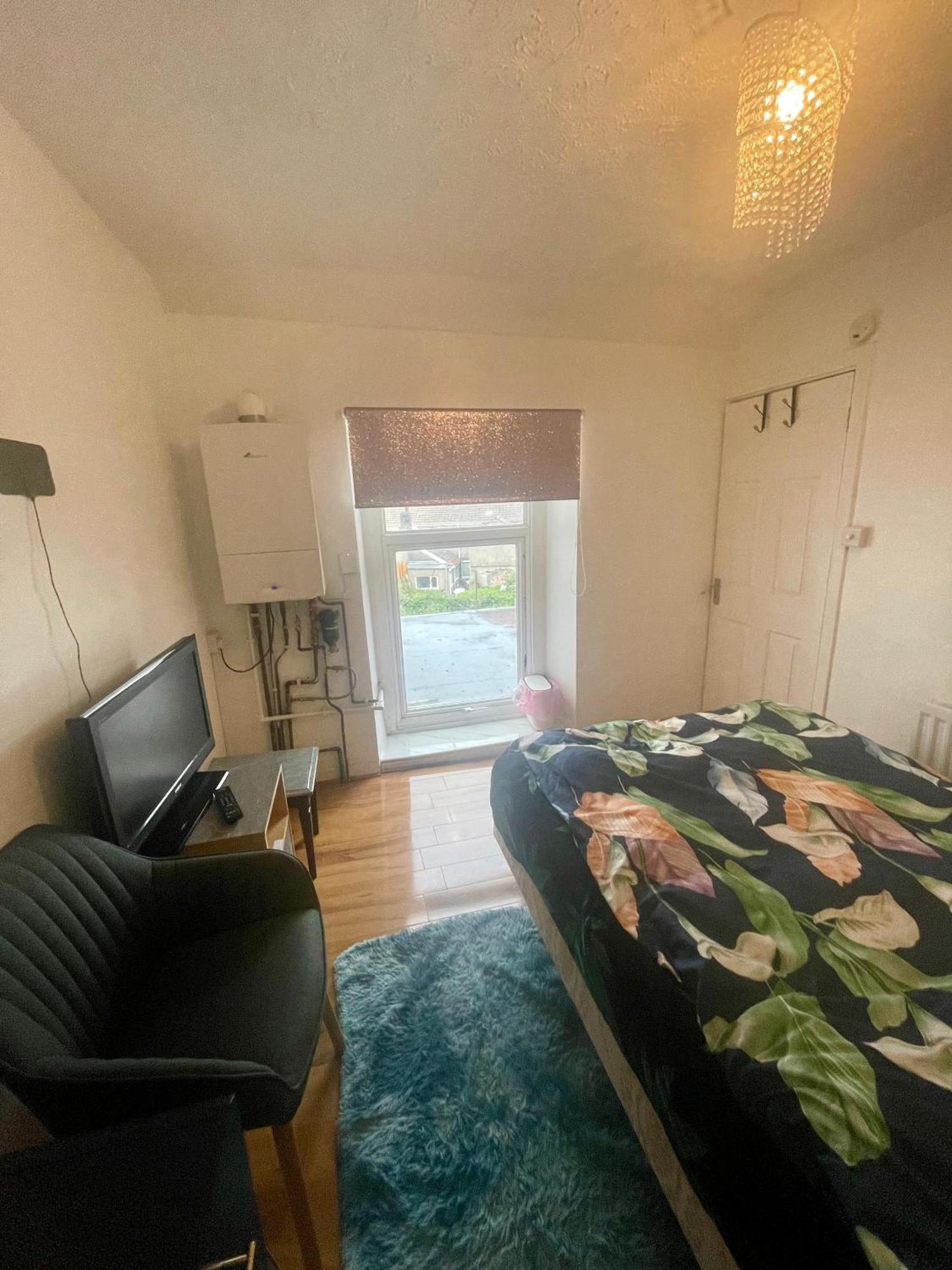 Homestay Elegant Single-occupancy Double Bed
